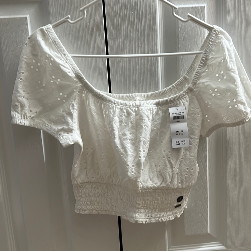 Hollister banding crop top size small nwt